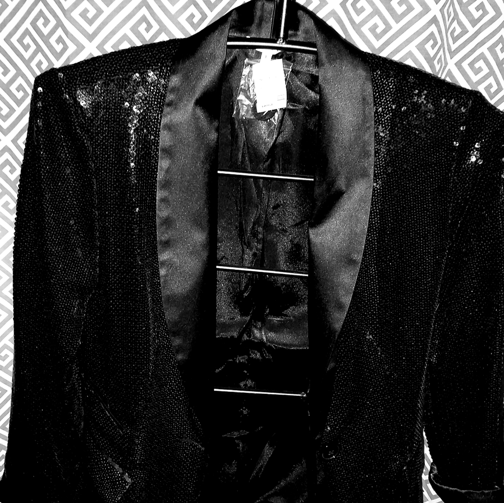 NWT Studio Y, Maurices, black sequin blazer, Large